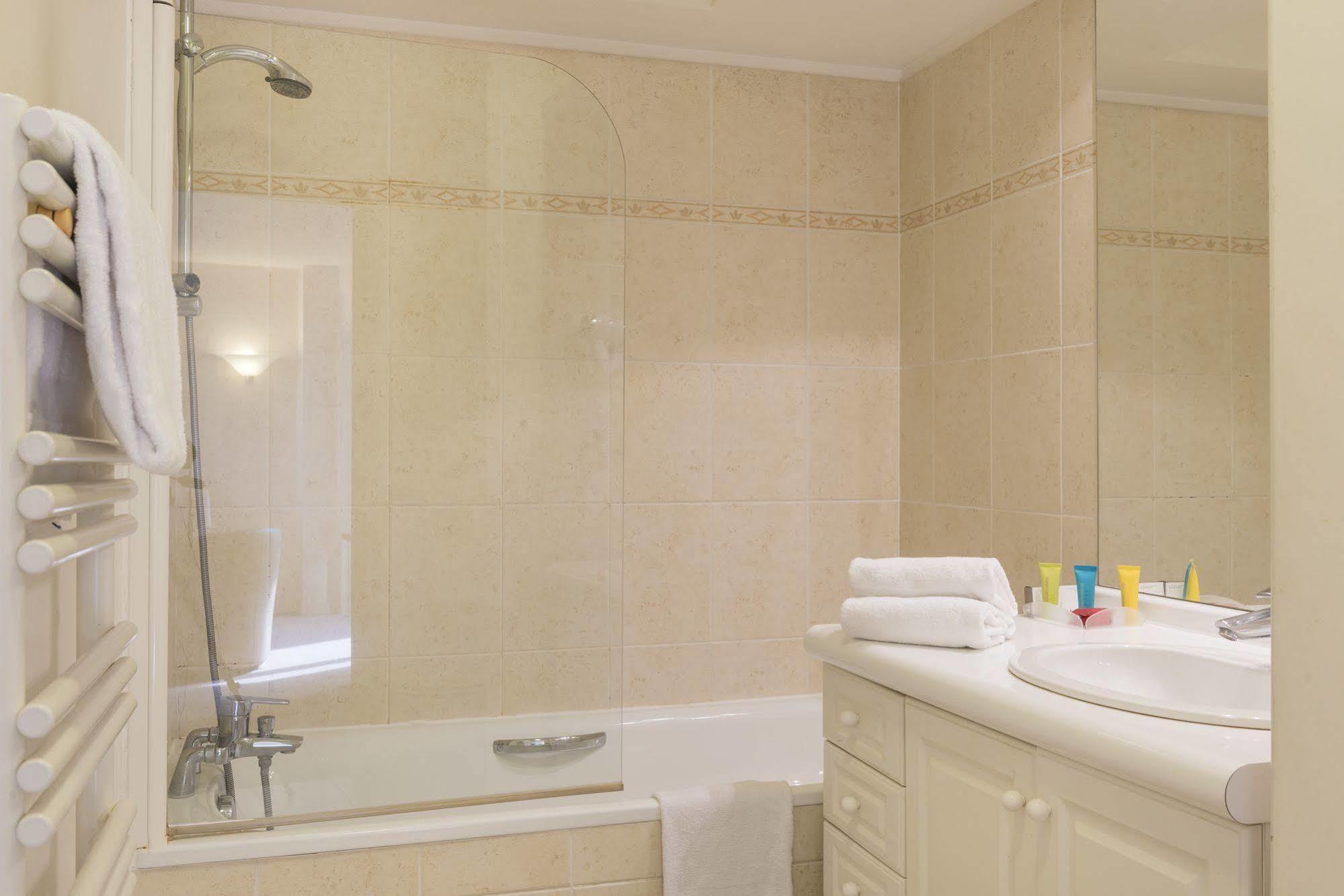 Hotel Grand 4*