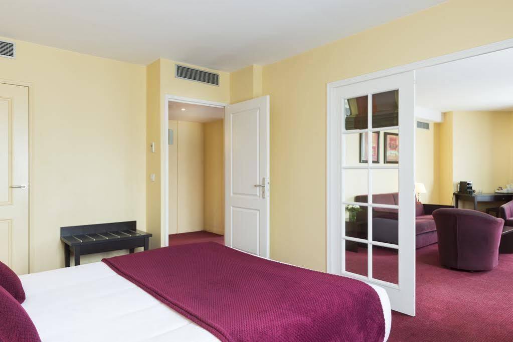 Hotel Grand Le Plessis-Robinson