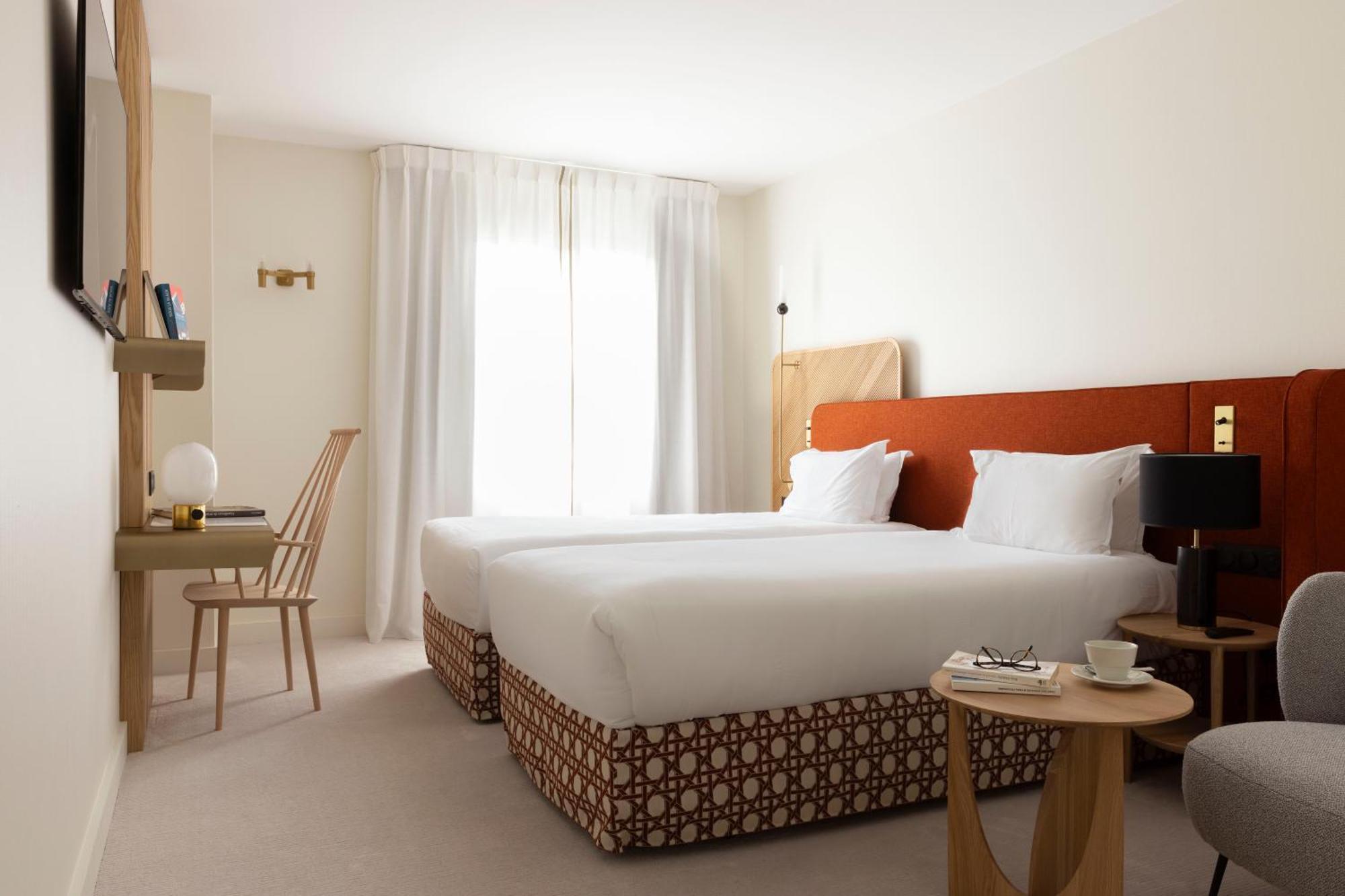 Grand Hotel Le Plessis-Robinson