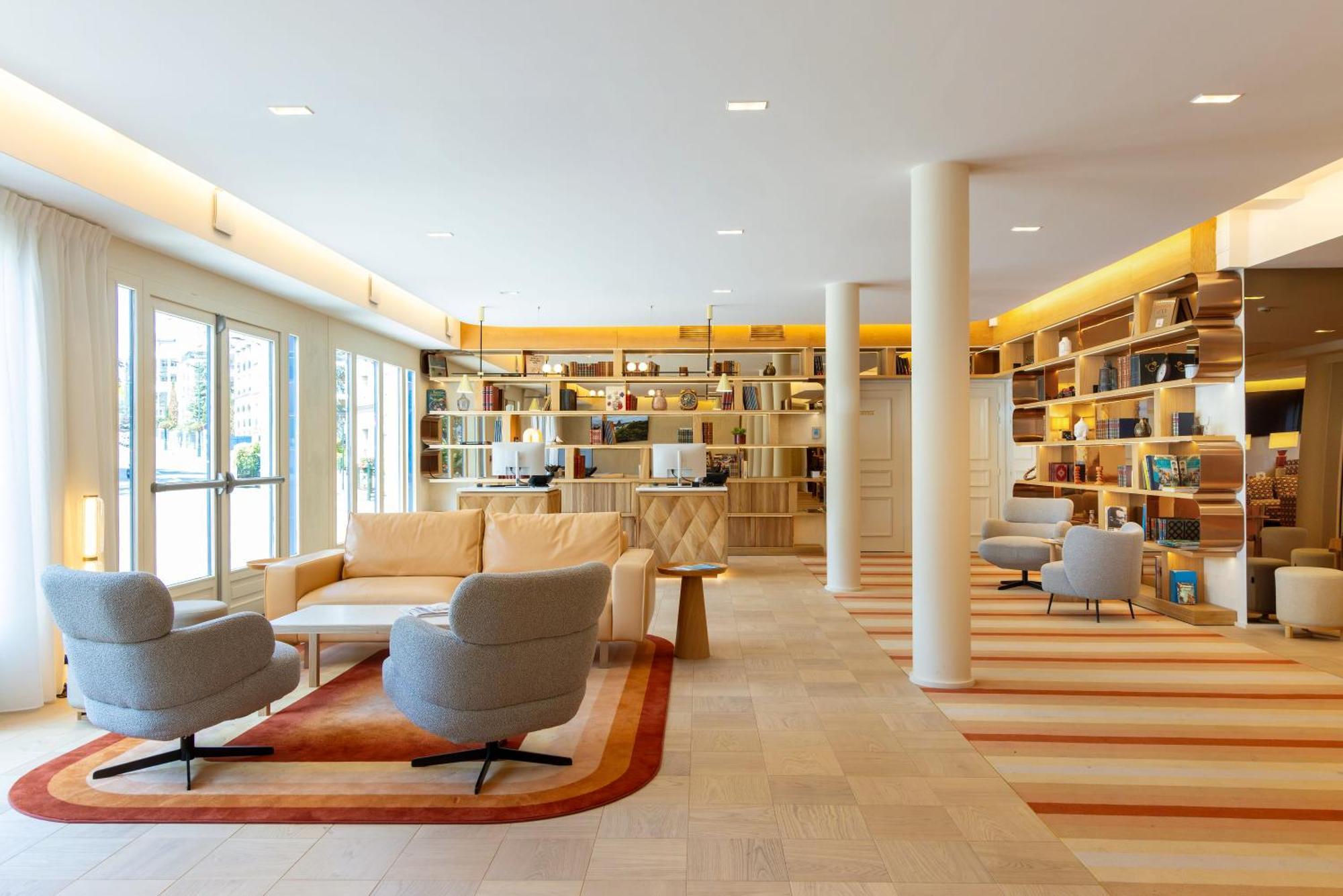 Hotel Grand
